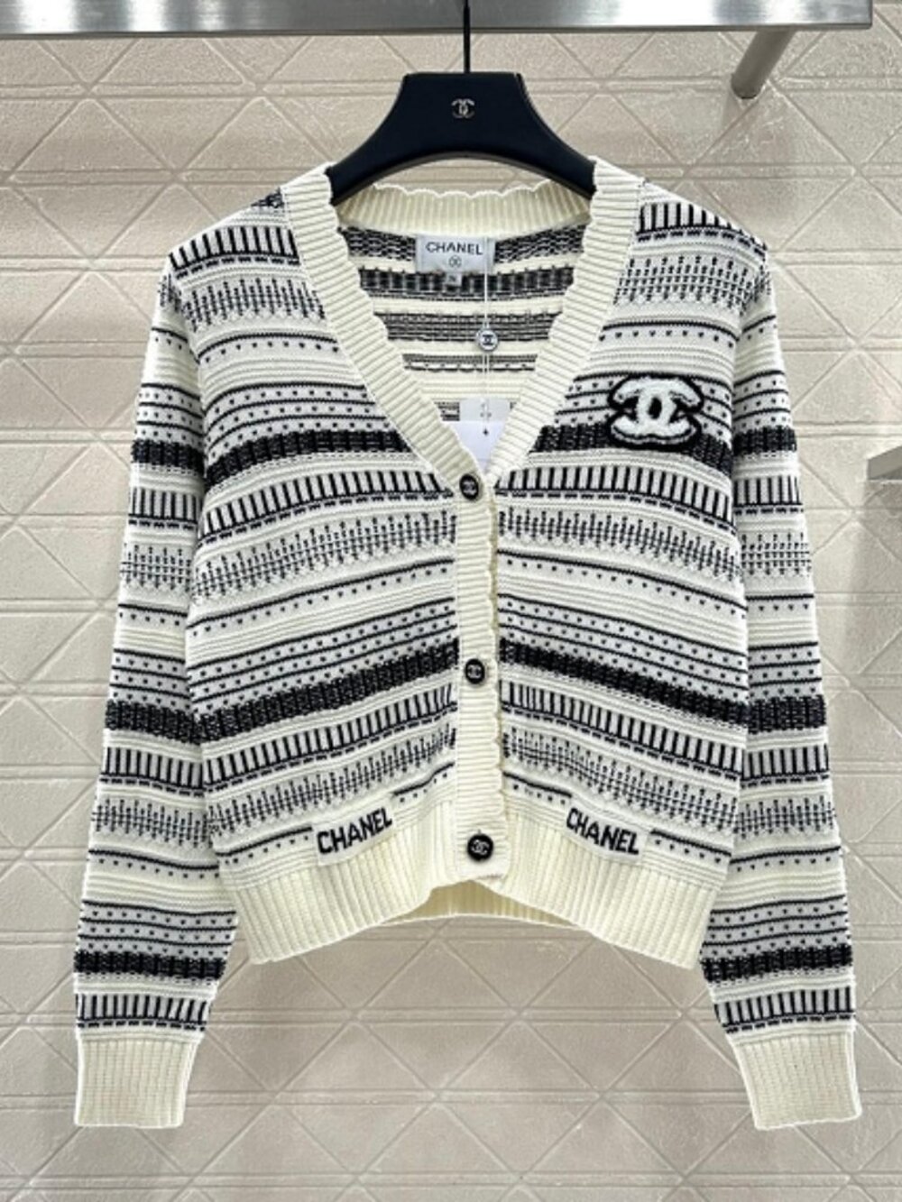 Chanel Knit Cardigan Size: L